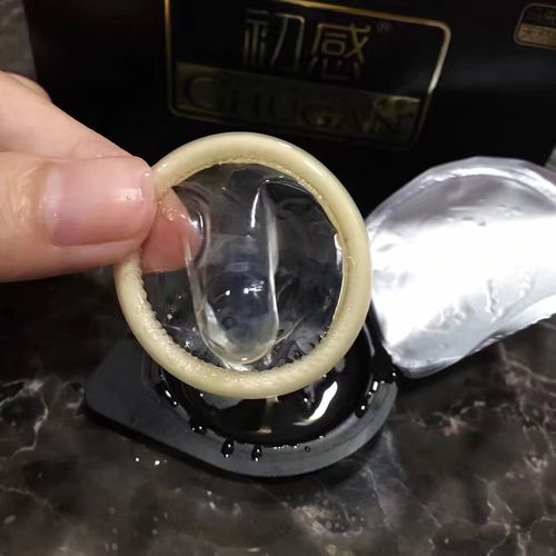 安全套选硅油的还是玻尿酸的