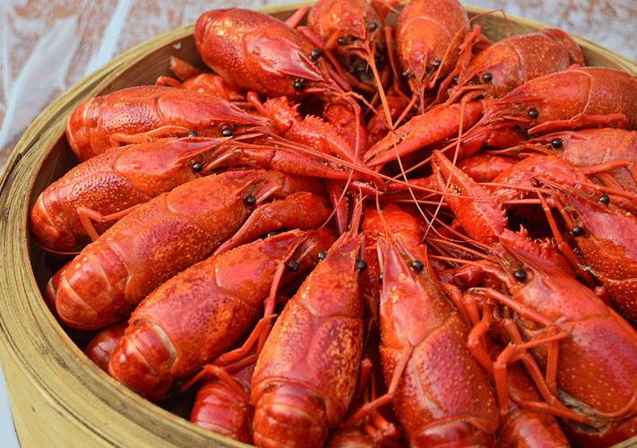 吃小龙虾会引发痛风吗