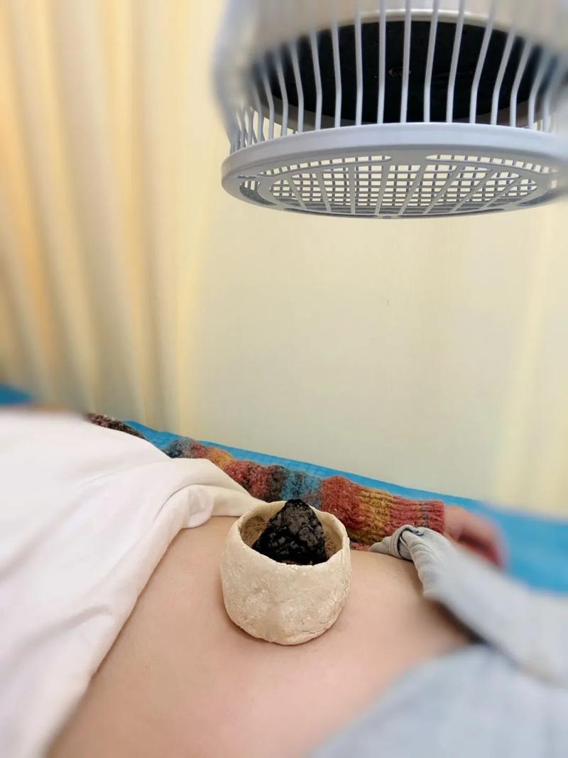 在肚脐上针灸视频教程