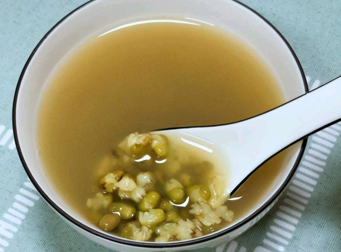 痛风患者可以喝录豆汤