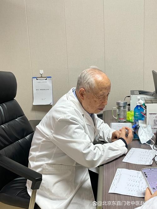 上海痛风医院找朱建福