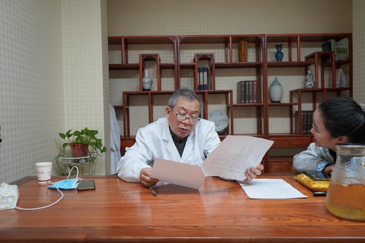 上海痛风医院找朱建福