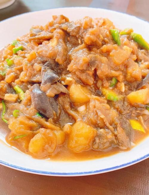 痛风能吃茄子炖土豆吗