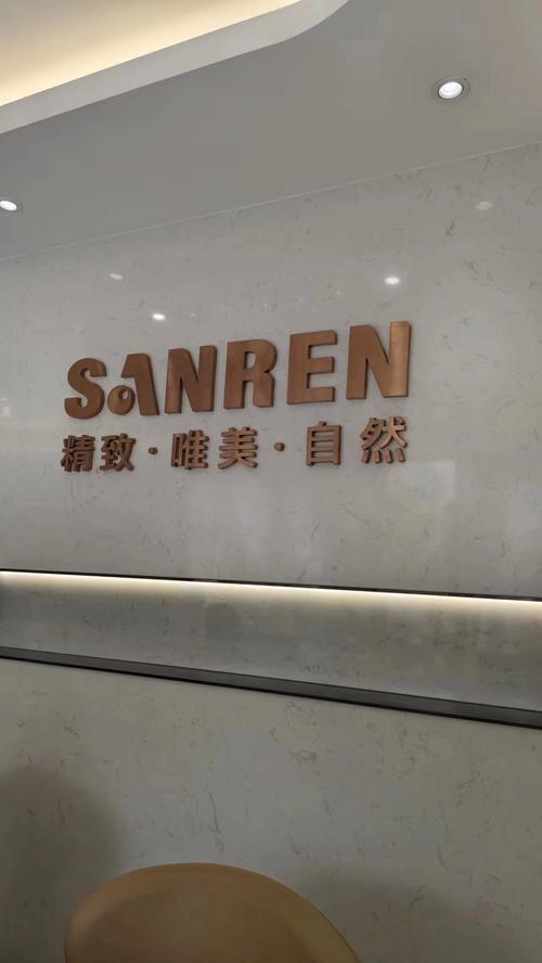 玻尿酸填充太阳穴安全吗