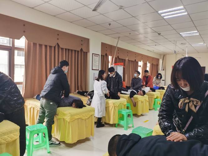 北京针灸推拿培训学校