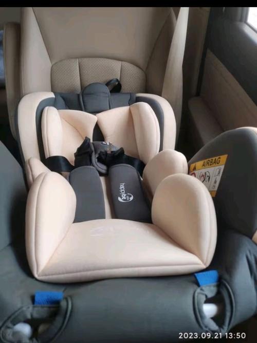 凯美瑞 儿童安全座椅