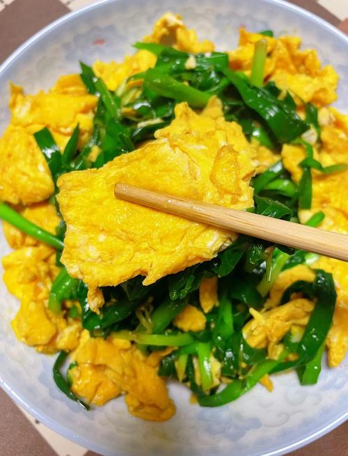 痛风可以吃韭菜炒蛋吗