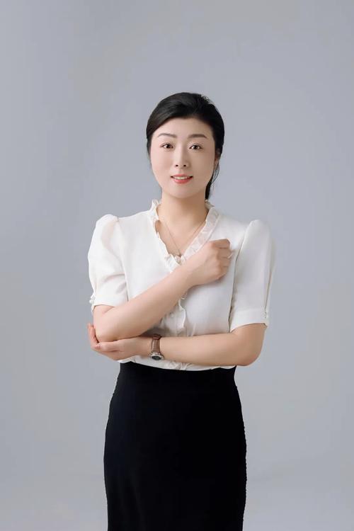 延安治平集团老总简历