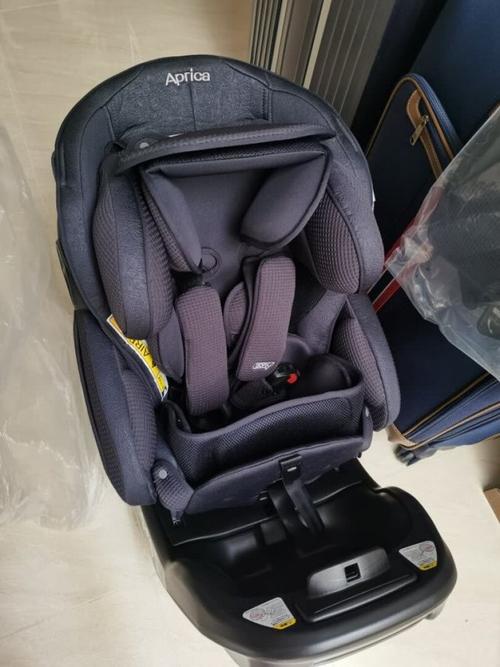 阿普丽佳安全座椅测评