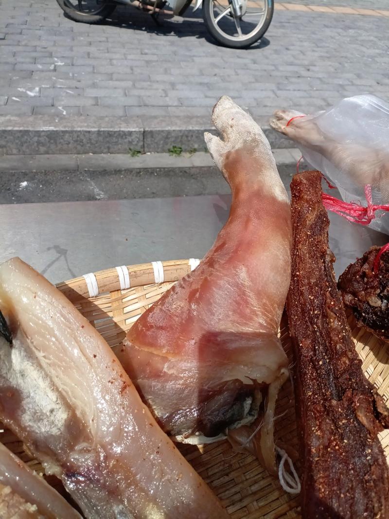 痛风可以吃腊鱼腊肉吗