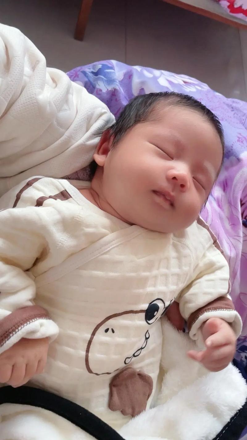 八个月婴儿缺乏安全感