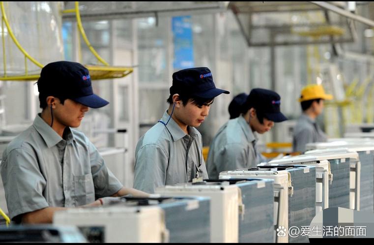 在用人单位工作满1o年