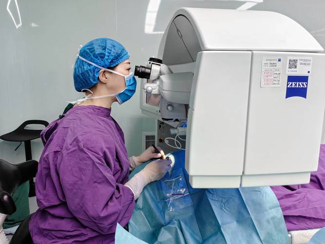 近视眼恢复手术安全吗