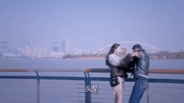 高雯帮雷奕明系安全带