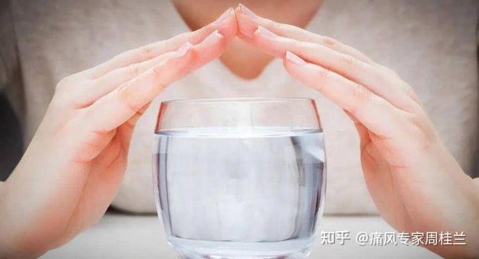 痛风晚上睡觉注意事项