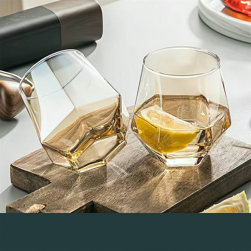 彩色玻璃杯喝水安全么