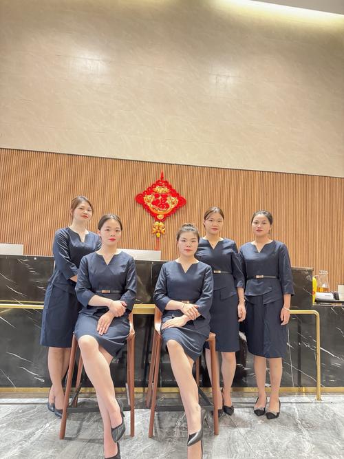 女生做酒店前台安全吗