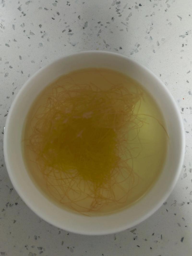 痛风能喝玉米须泡水吗