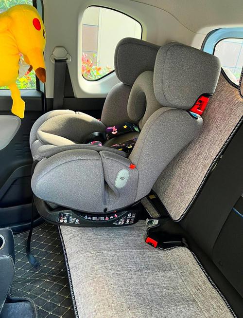 安全座椅能安装在中间