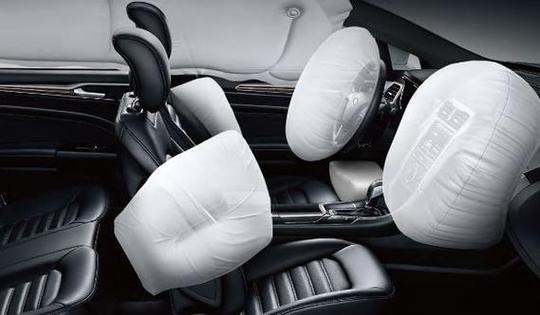 新福克斯安全气囊位置