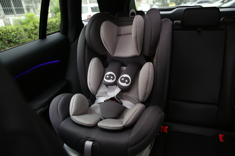 蓝优安全座椅安装视频