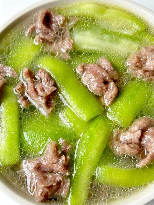 痛风可以喝丝瓜汤吗