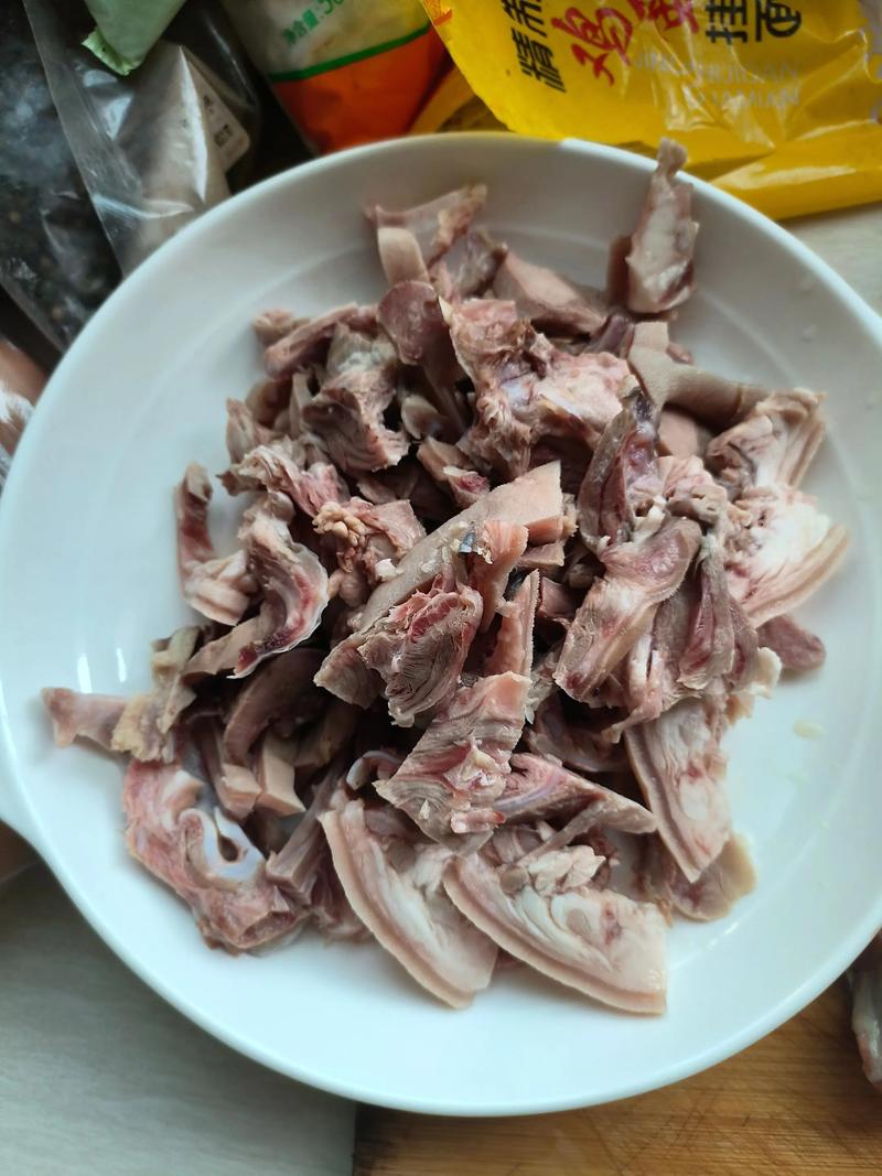 痛风可以吃羊头肉吗