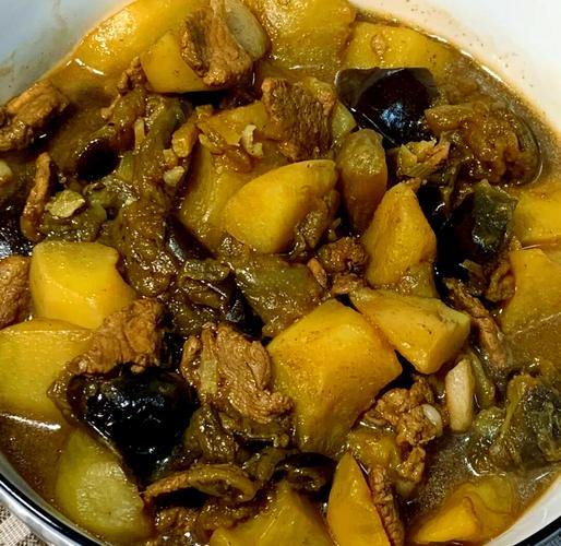 吃茄子炖土豆得痛风