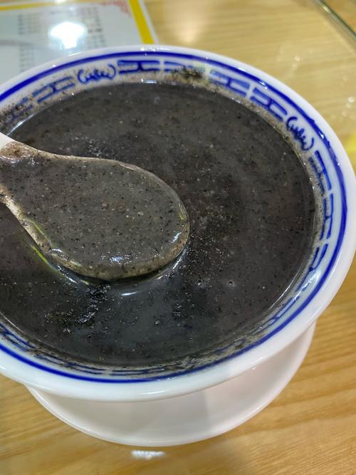 痛风可以喝芝麻糊吗