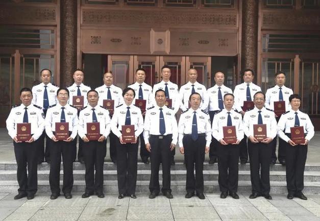 安全厅厅长是什么级别