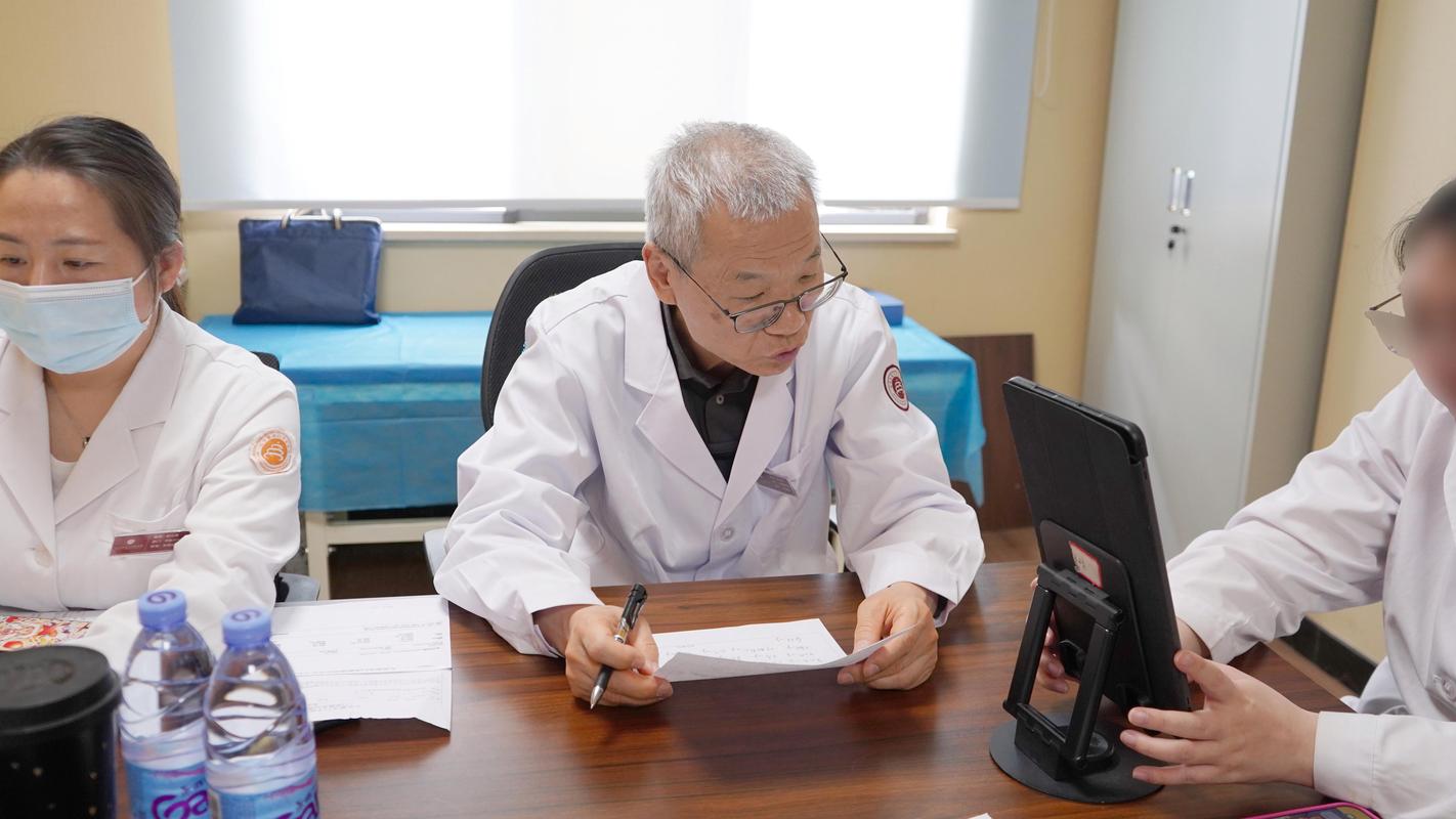 北京中医医院看痛风