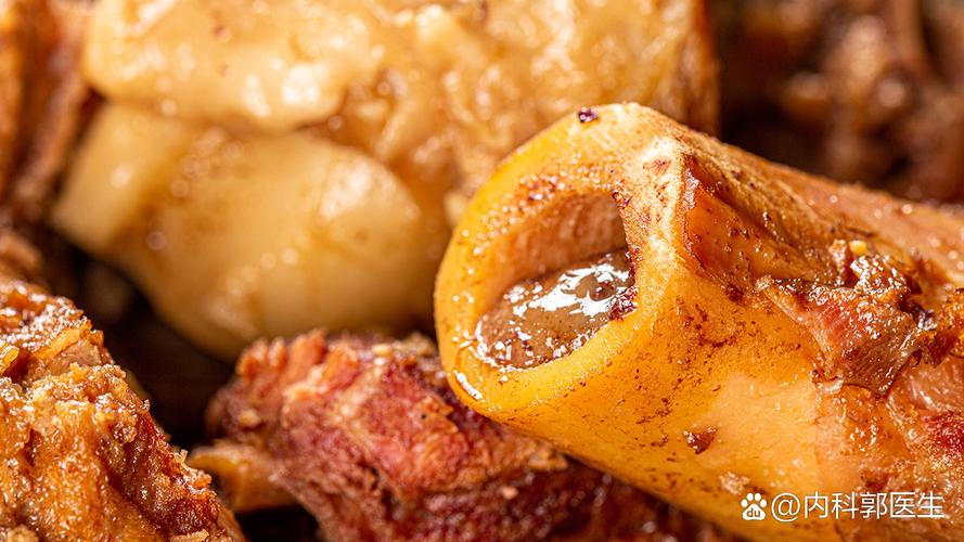 痛风可以吃牛骨髓吗